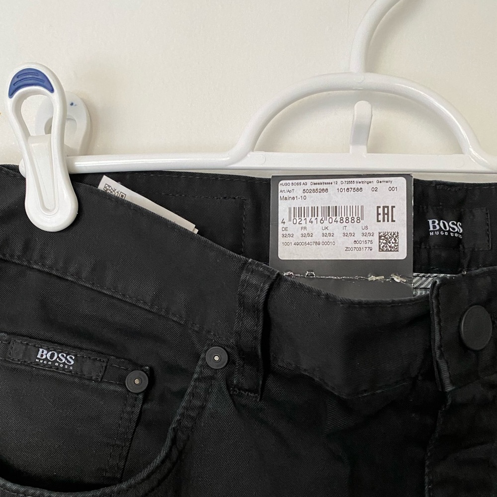 NWT Hugo Boss Stretch Cotton Black Jean Style Maine Pants Regular Fit 32 x 32
